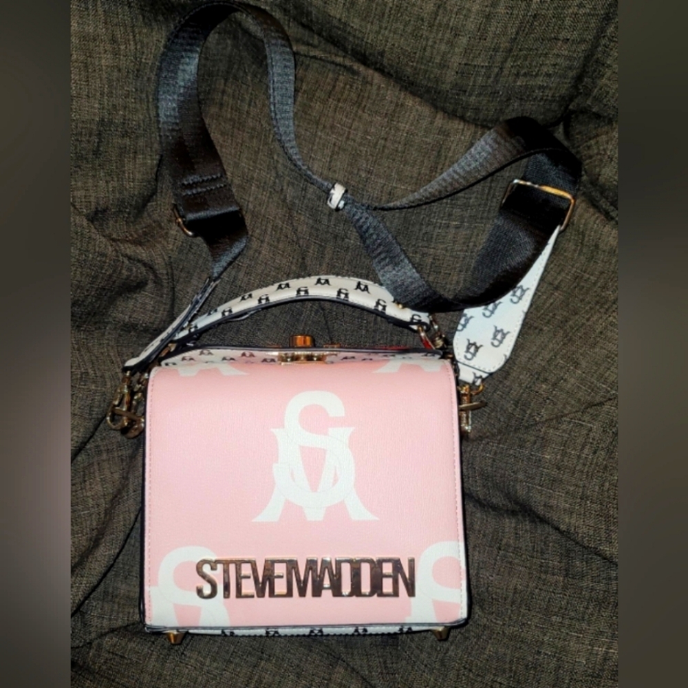Brand NWT Steve Madden Colorblock Crossbody Bag